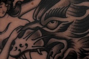 Mystery-Tattoo-Club-Salon-de-tatouage-a-Paris-Kelian-tatoueur