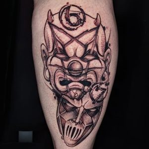 Mystery-tattoo-Club-tatouage-a-Paris-Bones